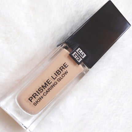 プリズム・リーブル・スキンケアリング・グロウ/GIVENCHY/リキッドファンデーションを使ったクチコミ(1枚目)