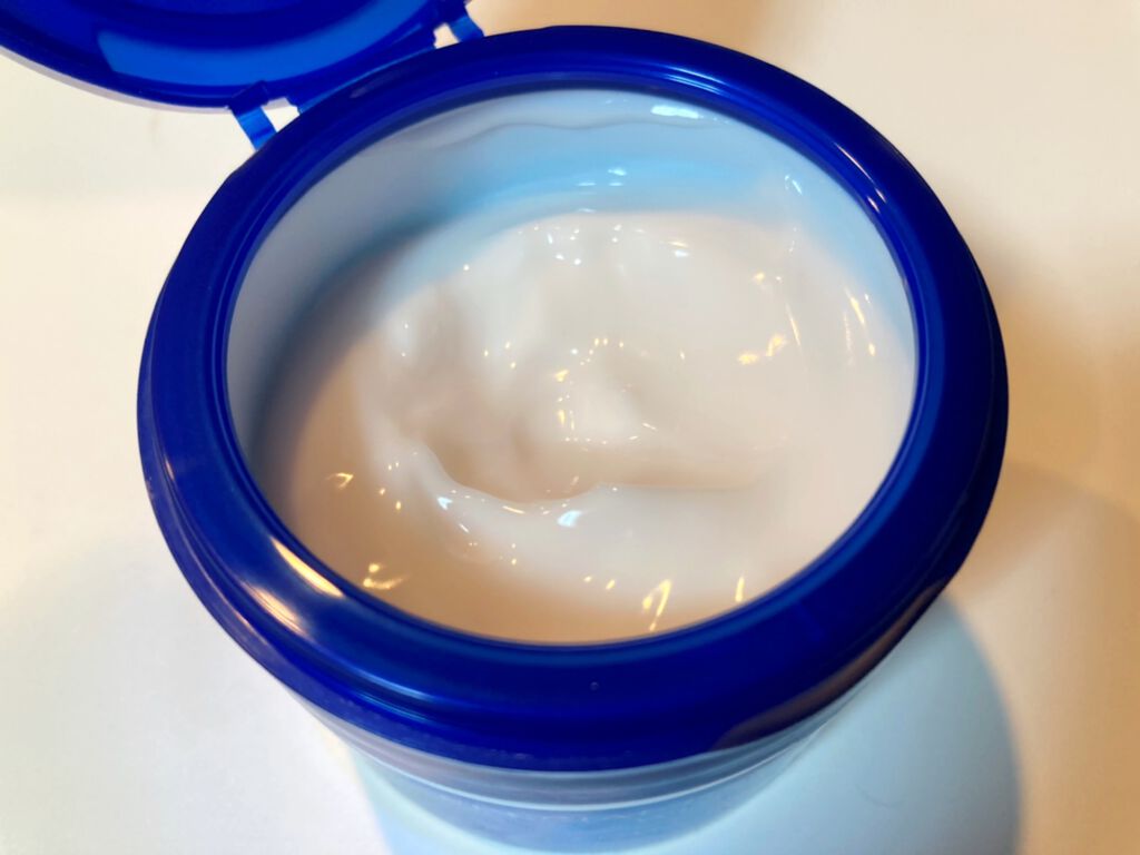 スペシャルジェルクリームA (ホワイト)(医薬部外品)/アクアレーベル/オールインワン化粧品を使ったクチコミ(2枚目)