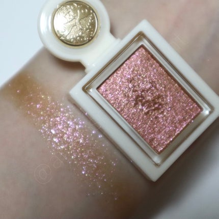 シャドーカスタマイズ (ブリリアントグリッター)/MAJOLICA MAJORCA/グリッターを使ったクチコミ(3枚目)