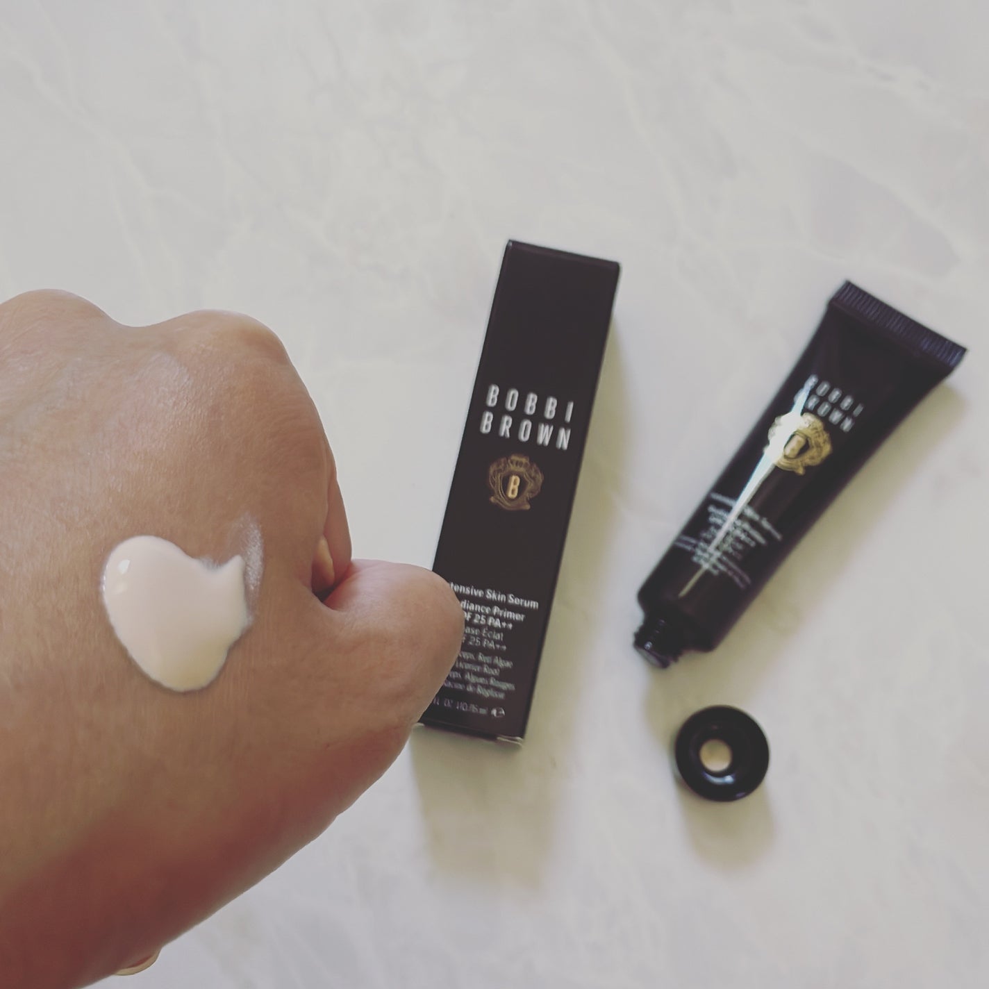 インテンシブ セラム ラディアンス プライマー/BOBBI BROWN/化粧下地を使ったクチコミ(3枚目)