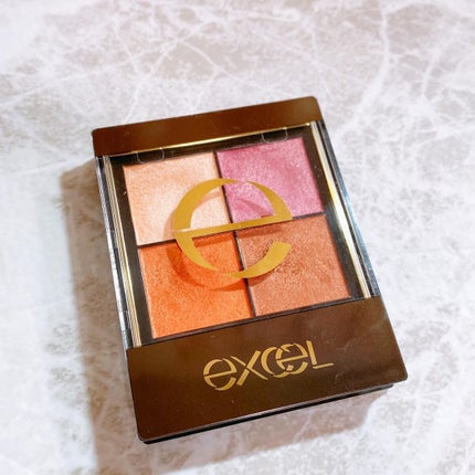 リアルクローズシャドウ/excel/アイシャドウパレットを使ったクチコミ(2枚目)