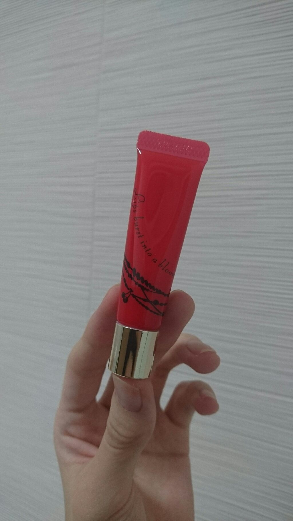 サクラドロップエッセンス/インテグレート/リップケアを使ったクチコミ（1枚目）