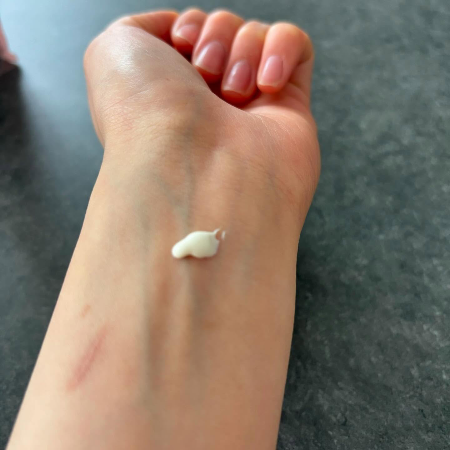 ホワイトショット セラムUV/ホワイトショット/日焼け止めクリームを使ったクチコミ（2枚目）