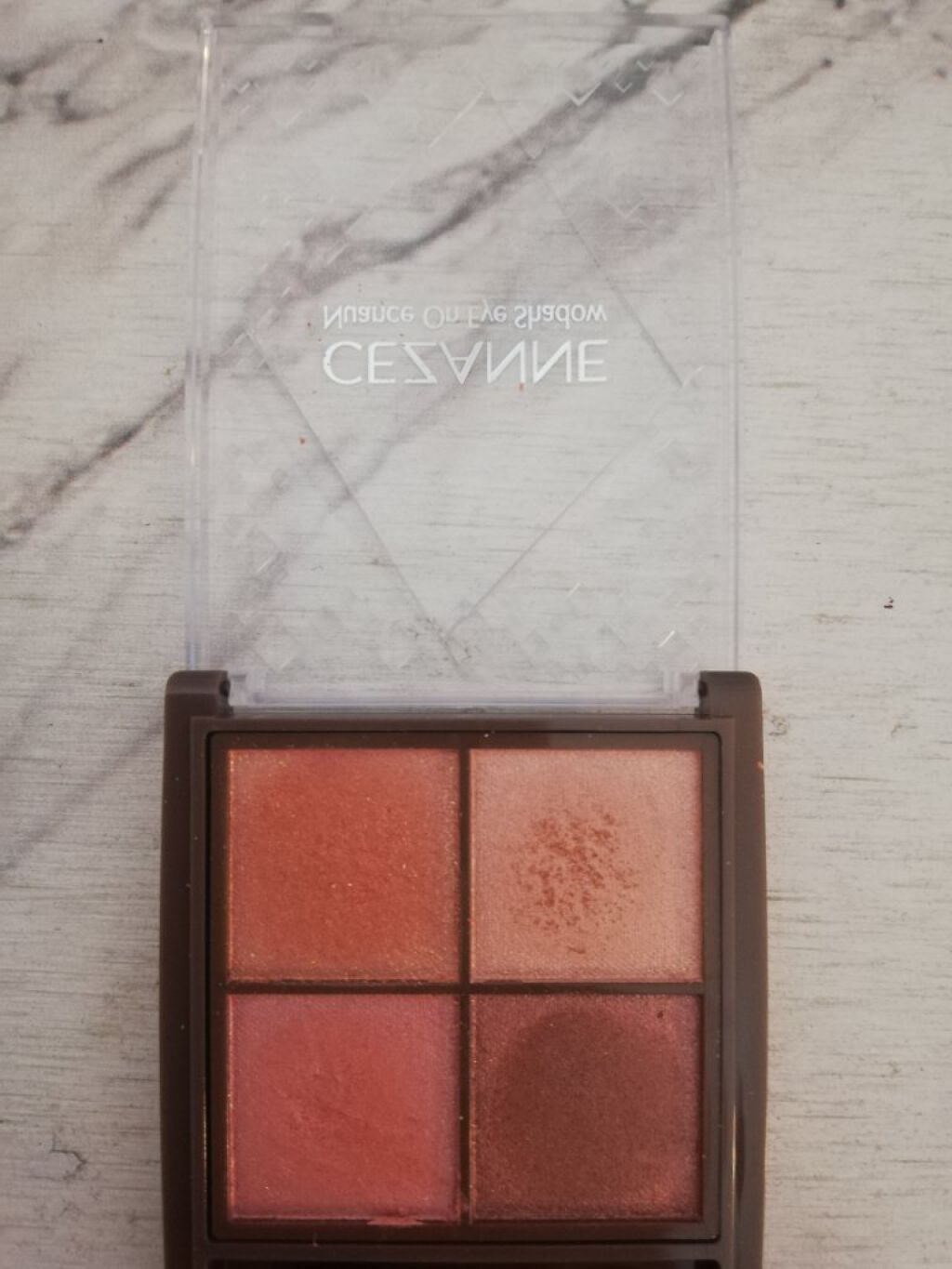 ニュアンスオンアイシャドウ/CEZANNE/アイシャドウパレットを使ったクチコミ(2枚目)