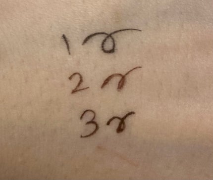 「密着アイライナー」ショート筆リキッド/デジャヴュ/リキッドアイライナーを使ったクチコミ(3枚目)