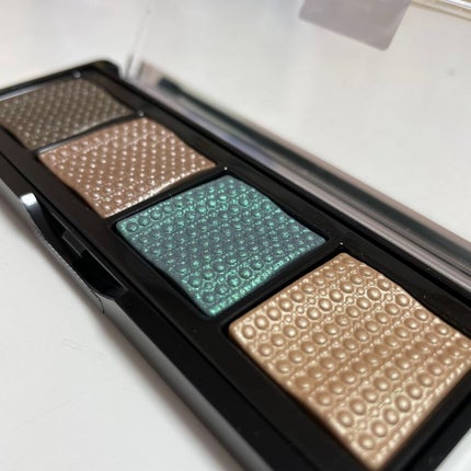 ソー フィアス! プリズマティック パレット/REVLON/アイシャドウパレットを使ったクチコミ(2枚目)