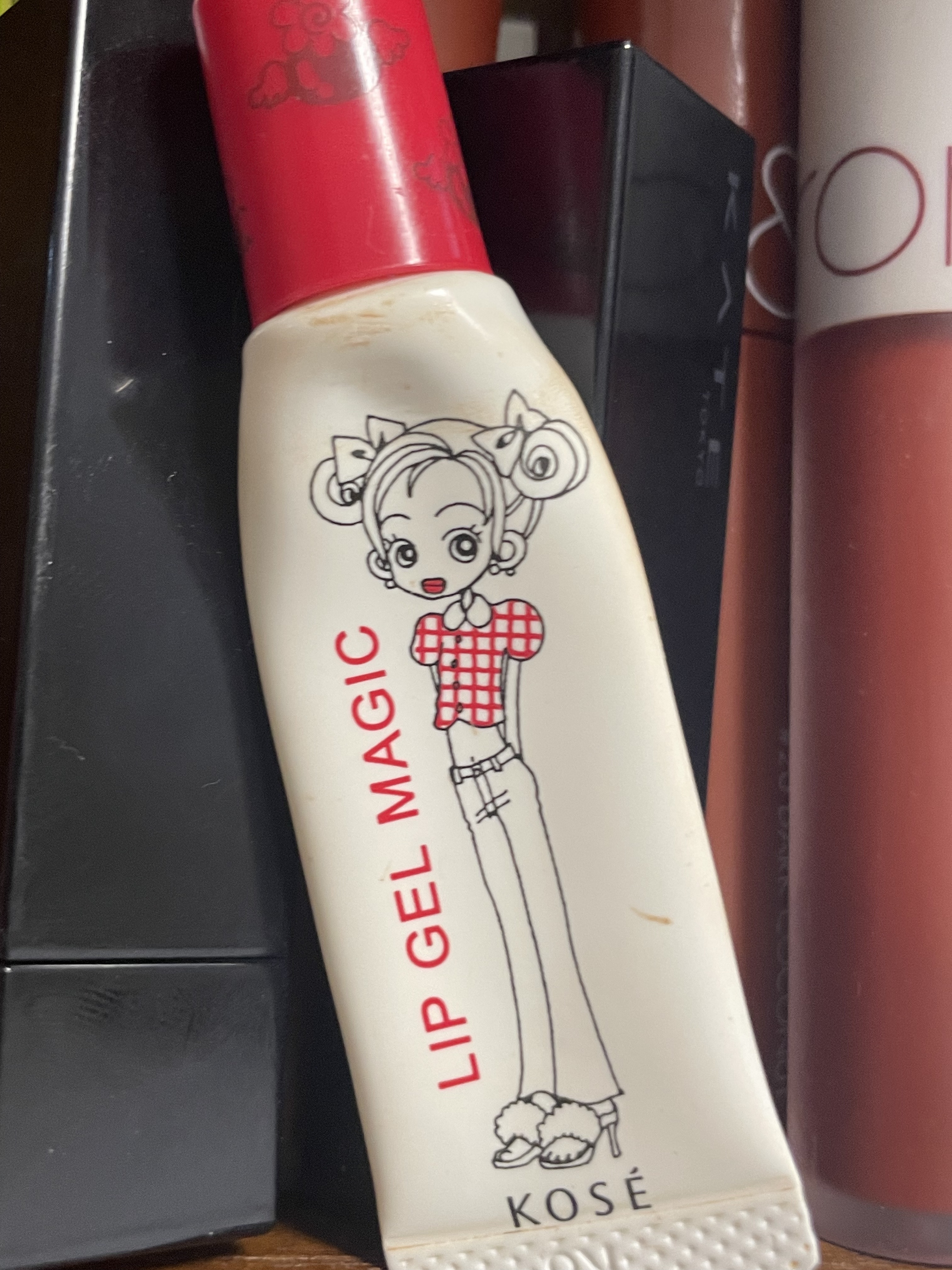 リップ ジェル マジック ハーフマットタイプ/コーセーコスメニエンス/リップグロスを使ったクチコミ（2枚目）