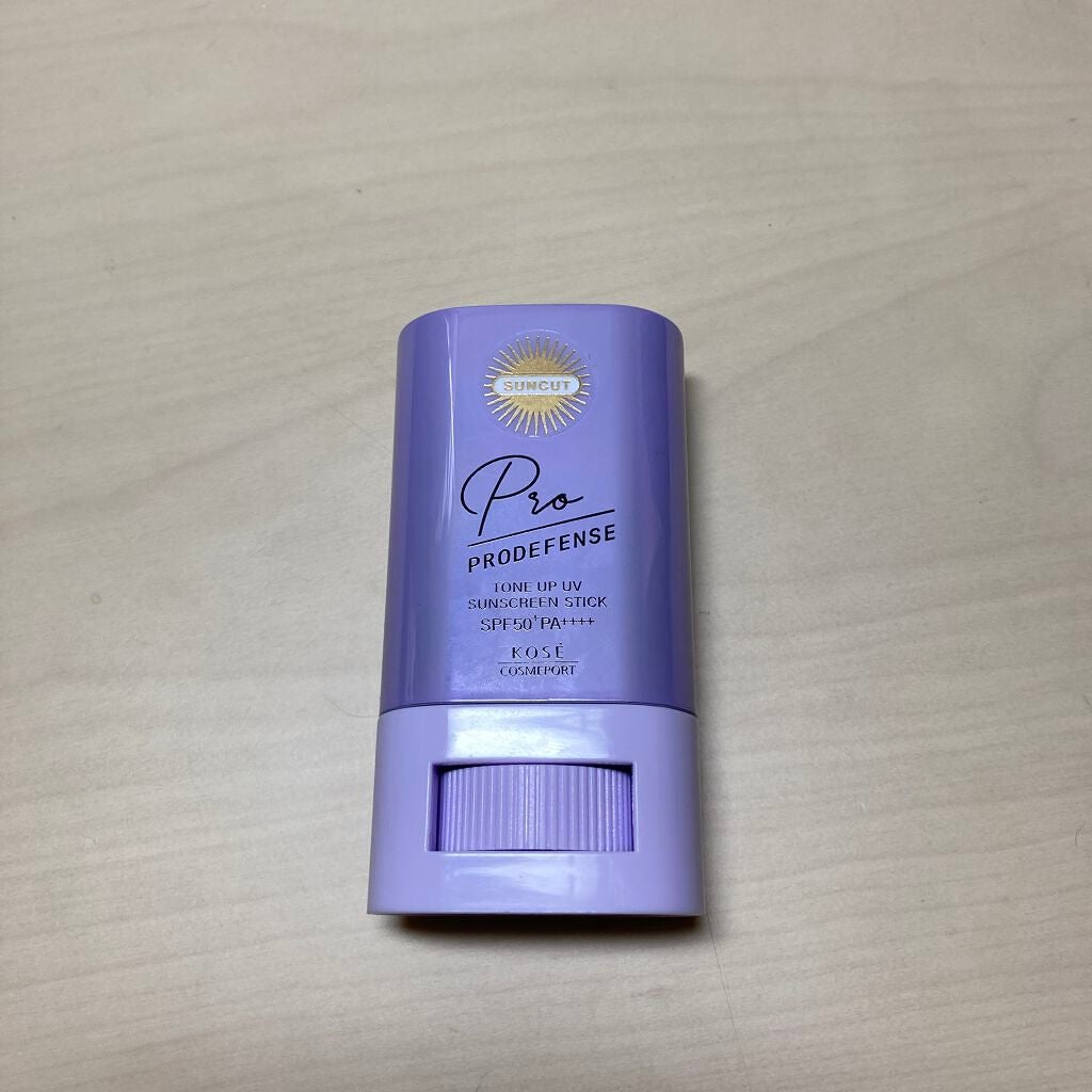 有紗 on LIPS 「プロディフェンストーンアップUVスティック【崩れにくさ】擦って..」(1枚目)