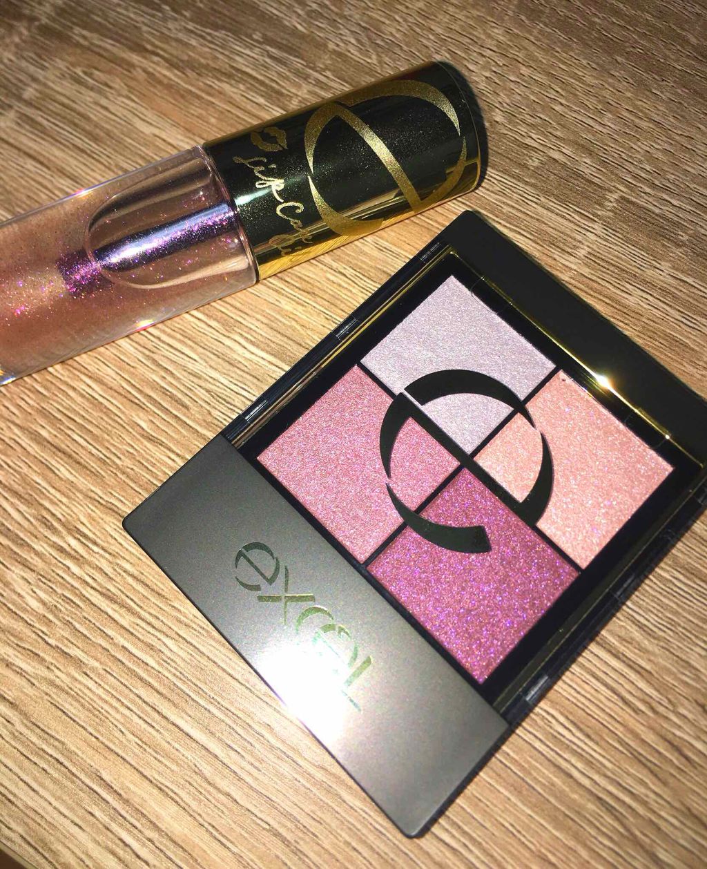 リアルクローズシャドウ/excel/アイシャドウパレットを使ったクチコミ（1枚目）