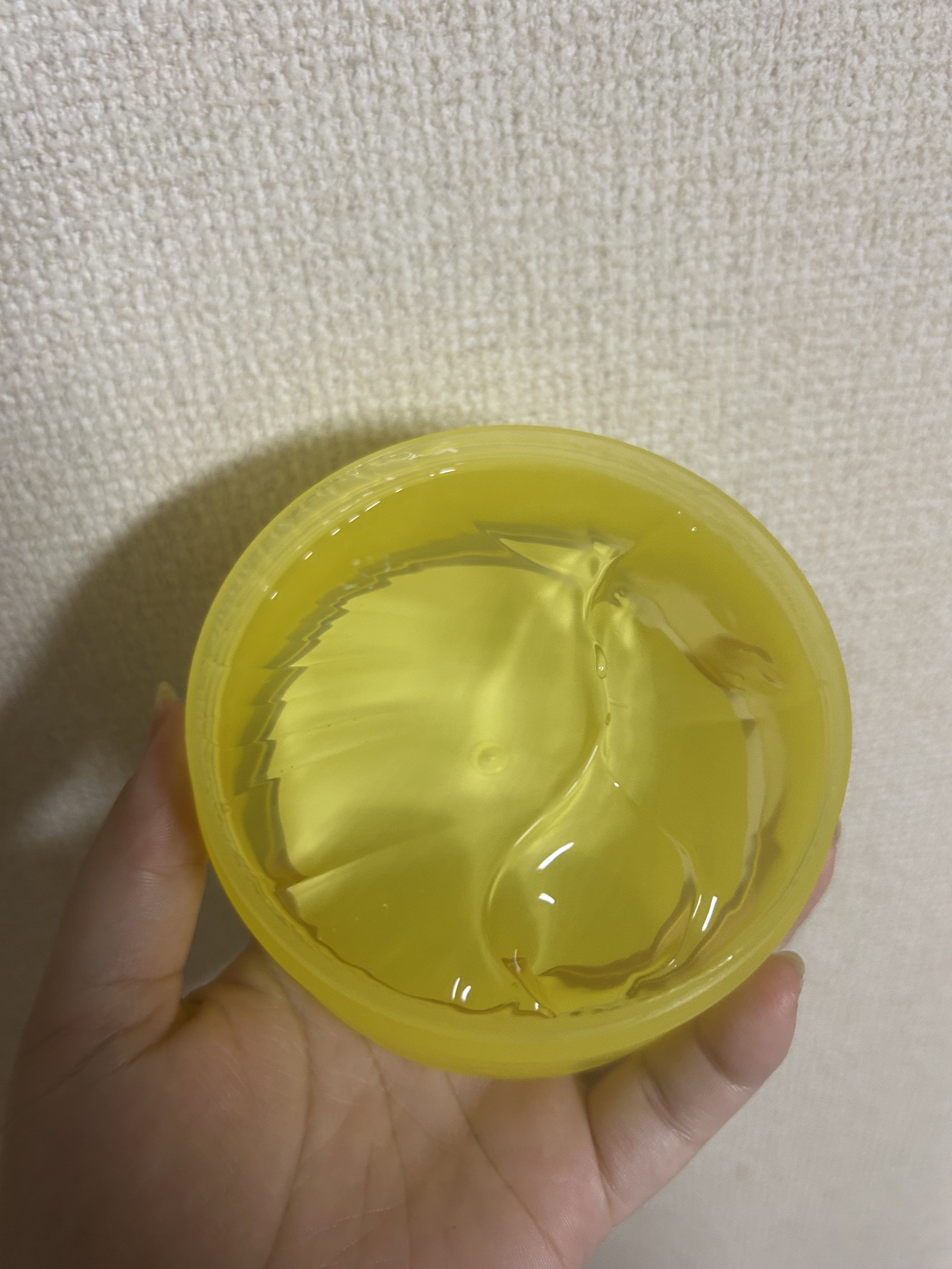 moisture honey 100% soothing gel/LEBELAGE/バスト・ヒップケアを使ったクチコミ（2枚目）