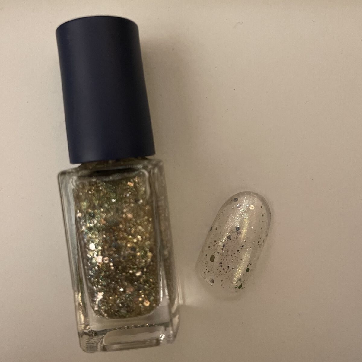 ネイルホリック リミテッドカラー COSMIC JOURNEY/ネイルホリック/マニキュアを使ったクチコミ（3枚目）