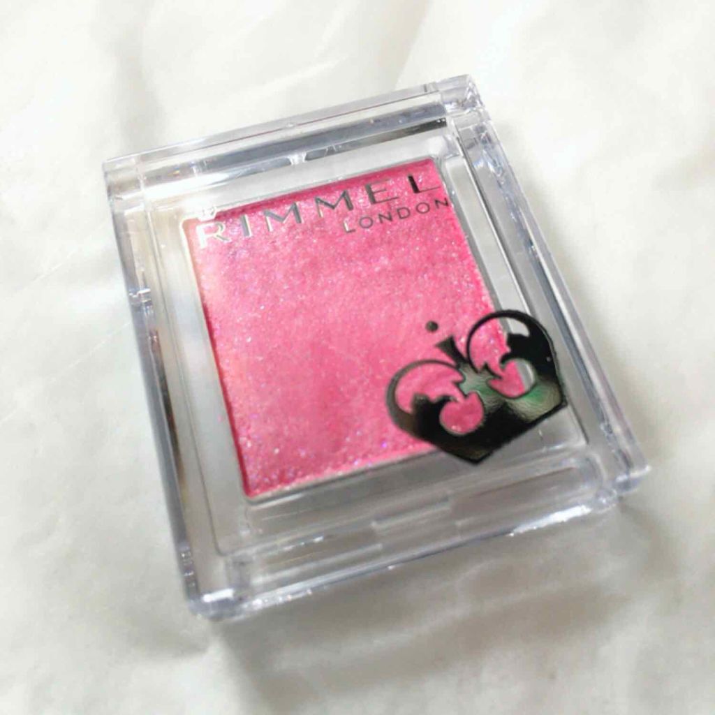 プリズム パウダーアイカラー/リンメル ロンドン/単色アイシャドウを使ったクチコミ(1枚目)