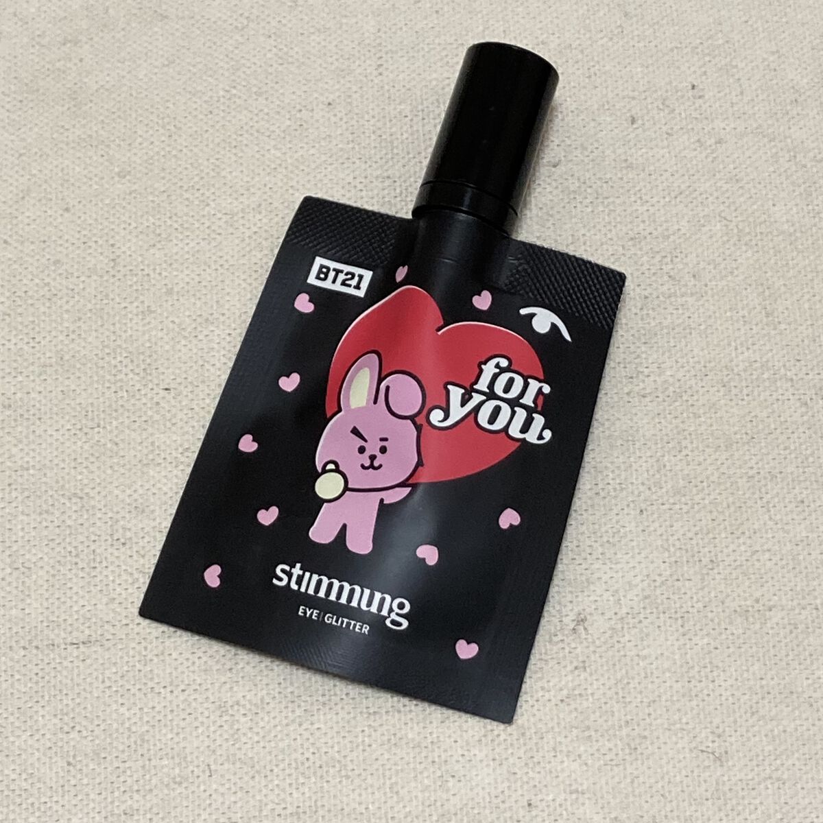 リキッド アイ グリッター/stimmung/グリッターを使ったクチコミ（1枚目）