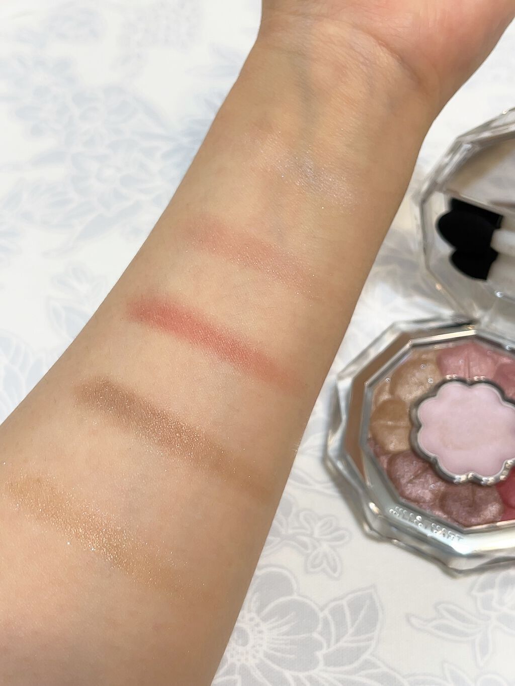 ネイルラッカー ブルームクチュール/JILL STUART/マニキュアを使ったクチコミ（3枚目）