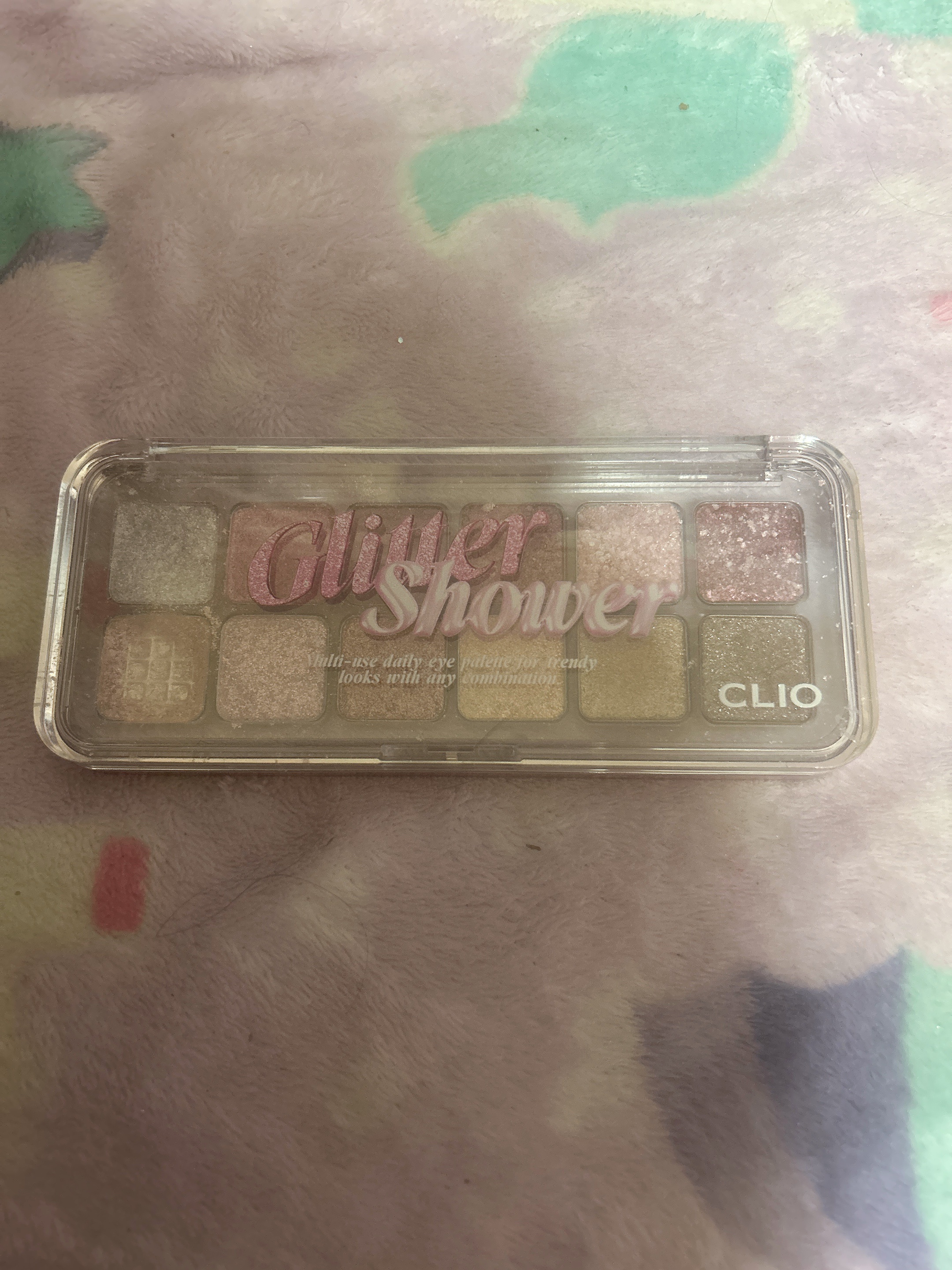 エクスプローラ12色 動物アイシャドウパレット/PERFECT DIARY/アイシャドウパレットを使ったクチコミ（1枚目）