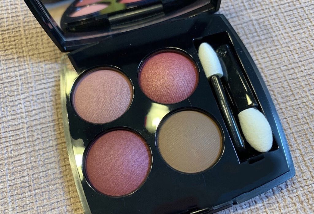 オンブル プルミエール プードゥル/CHANEL/単色アイシャドウを使ったクチコミ（2枚目）