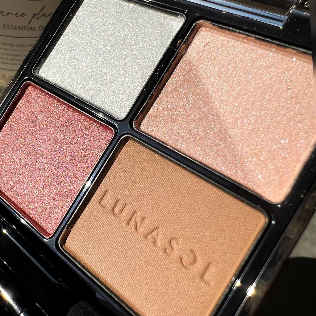 アイカラーレーション/LUNASOL/アイシャドウパレットを使ったクチコミ（3枚目）