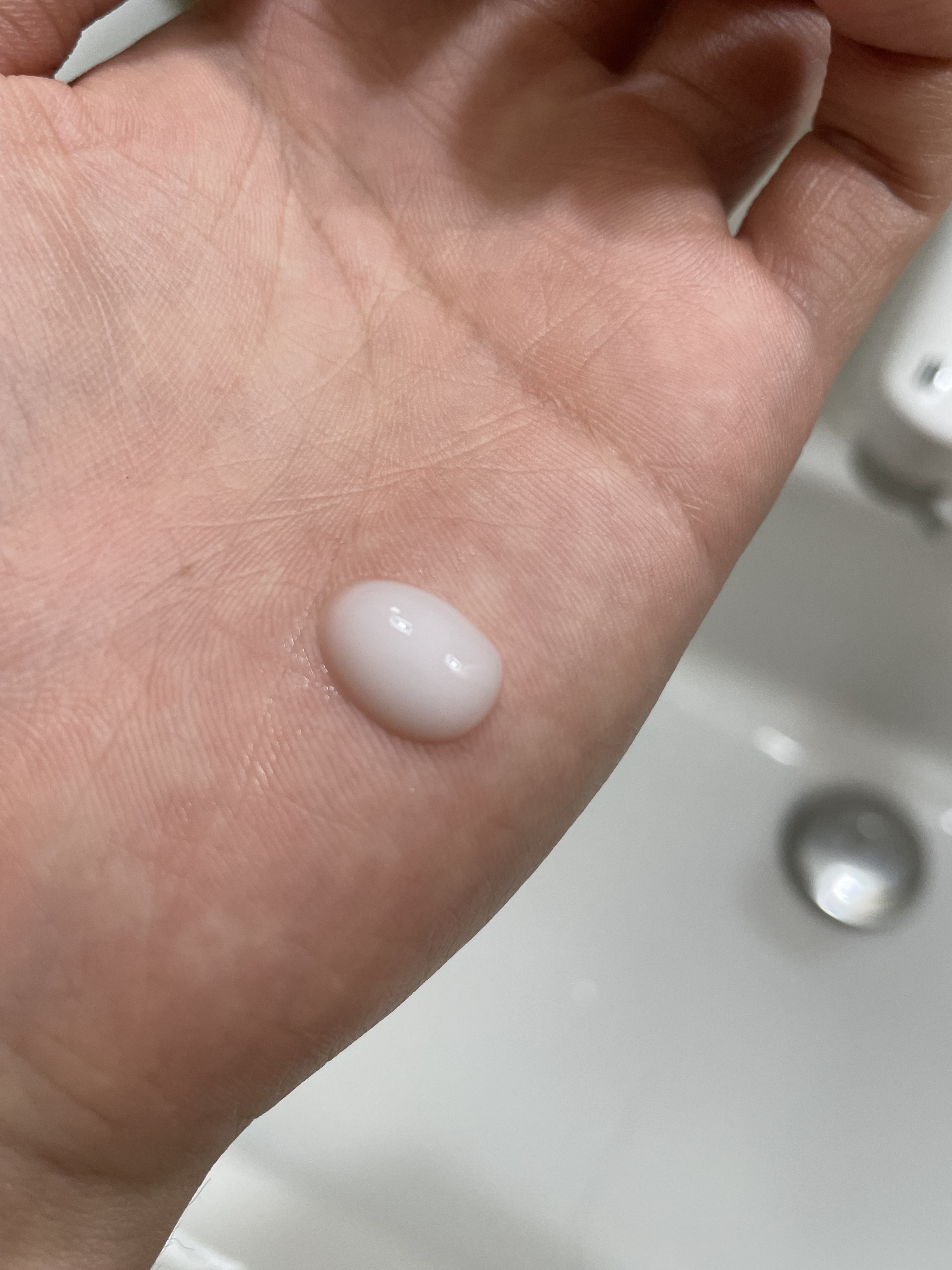 リードルショット ビタライトCエッセンス/VT/美容液を使ったクチコミ（3枚目）