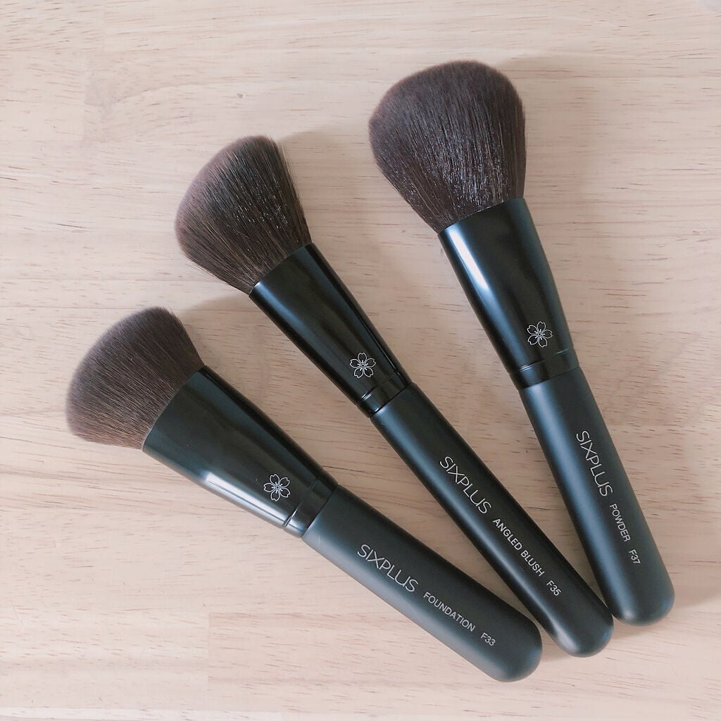 SIXPLUS フェイスブラシ 3本セット - Dawnシリーズ(ブラック)/SIXPLUS/メイクブラシを使ったクチコミ(1枚目)