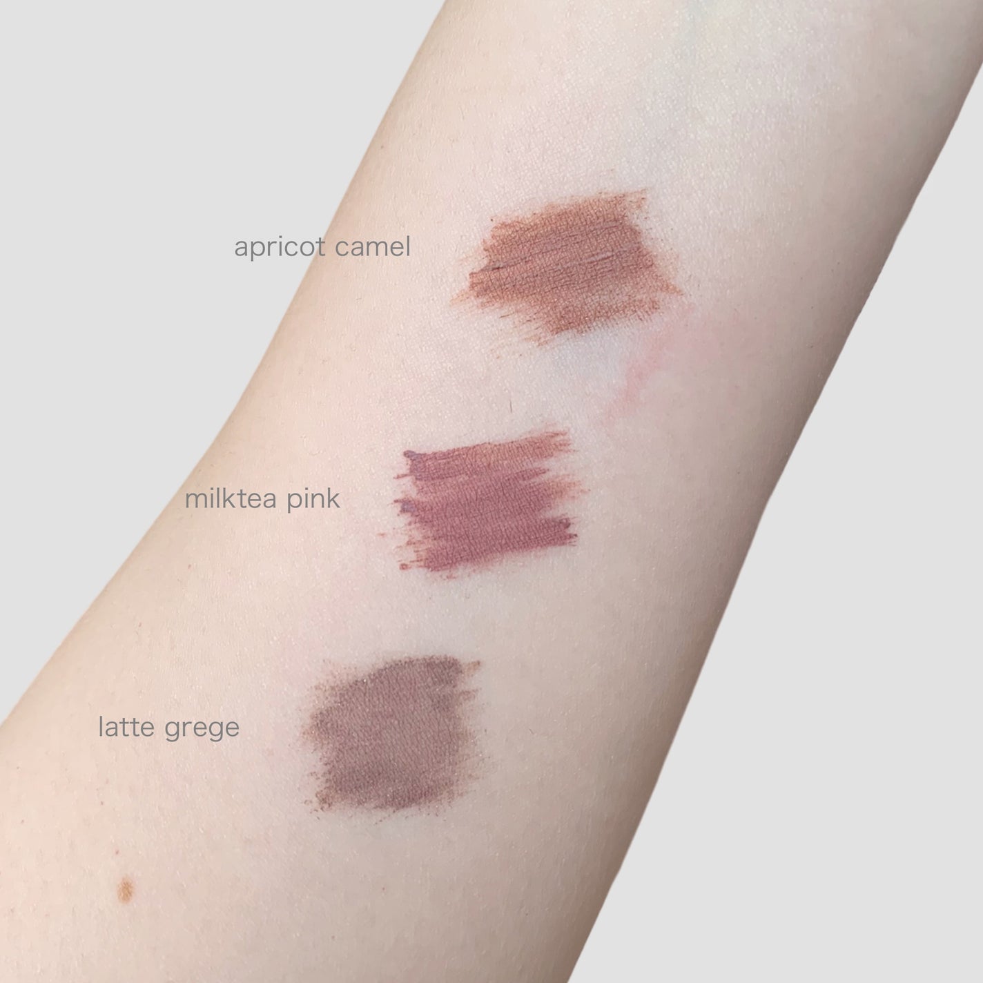 ラブ・ライナー シグネチャーフィットマスカラ MMC2<アイブロウ>/ラブ・ライナー/眉マスカラを使ったクチコミ(6枚目)