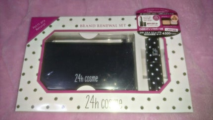 24hコスメ リニューアル発売記念限定セット/24h cosme/パウダーファンデーションを使ったクチコミ(2枚目)