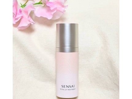 センサイ トータルリップトリートメント/SENSAI/リップ美容液を使ったクチコミ(1枚目)