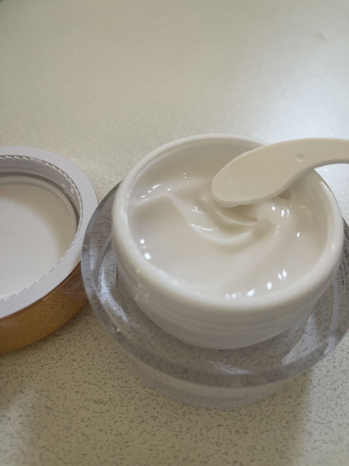 オールインワン フェイスクリーム /MARIÉLAN/オールインワン化粧品を使ったクチコミ（3枚目）