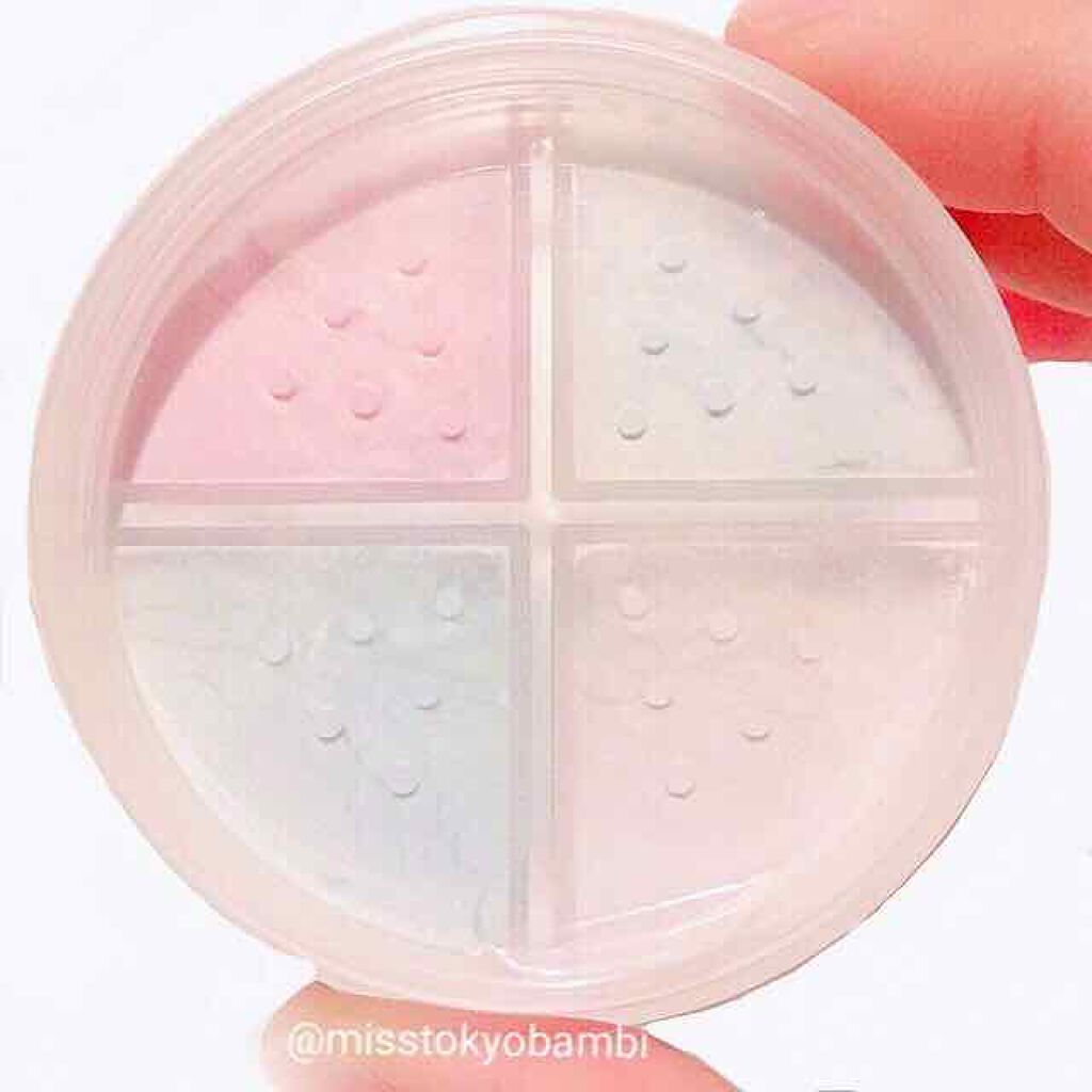 UR GLAM LUXE 4 COLORS FACE POWDER/U R GLAM/ルースパウダーを使ったクチコミ(2枚目)