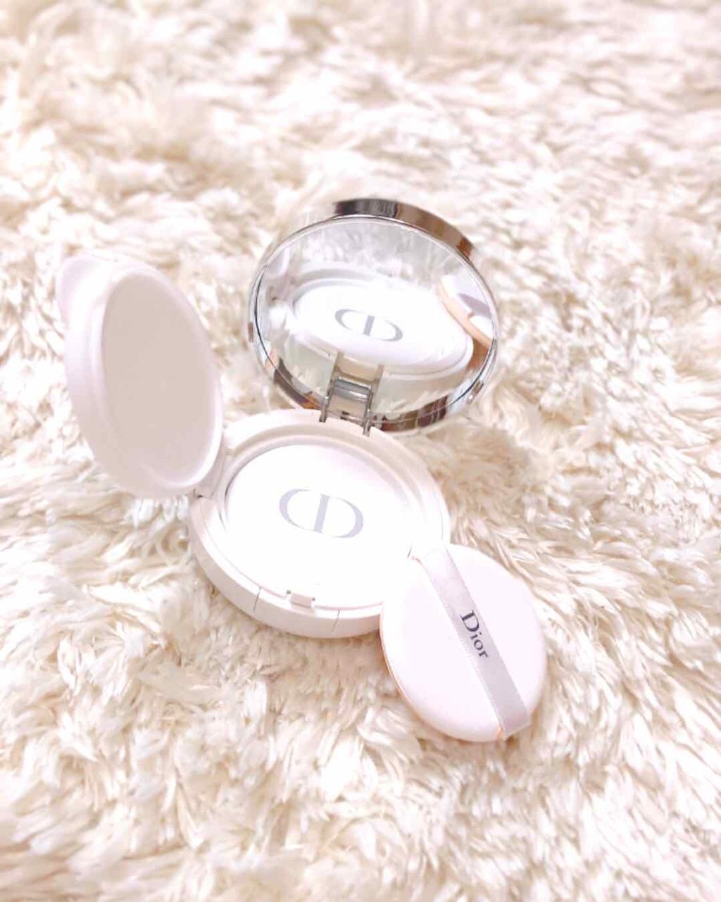 スノー ブルーム パーフェクト クッション SPF50／PA+++/Dior/クッションファンデーションを使ったクチコミ（2枚目）