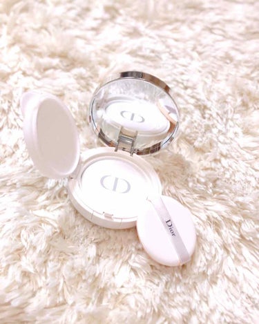 スノー ブルーム パーフェクト クッション SPF50／PA+++/Dior/クッションファンデーションを使ったクチコミ（2枚目）