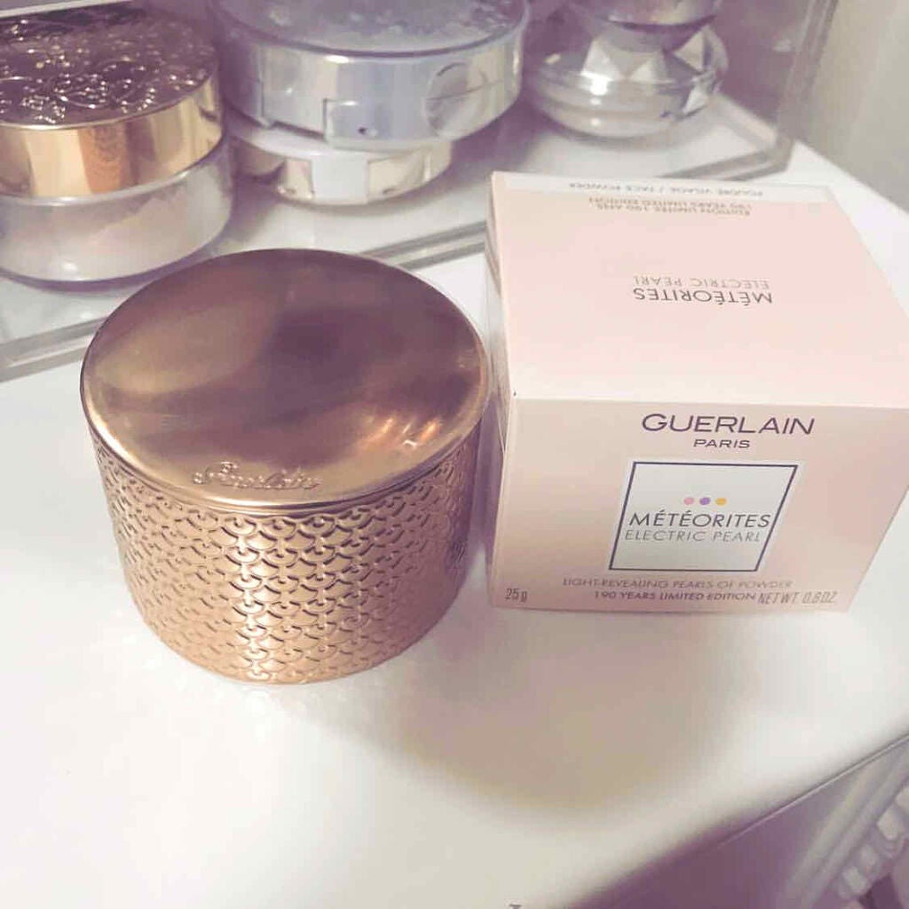 メテオリット ビーユ/GUERLAIN/フェイスパウダーを使ったクチコミ(2枚目)