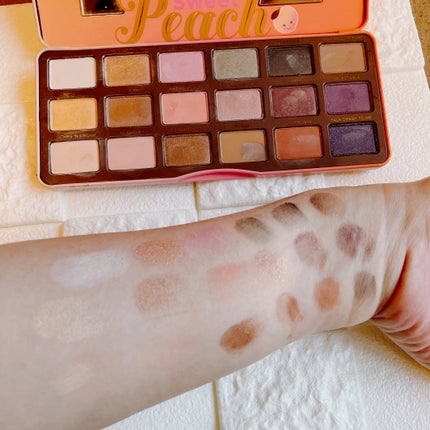 スイートピーチ アイシャドウ パレット/Too Faced/アイシャドウパレットを使ったクチコミ(4枚目)