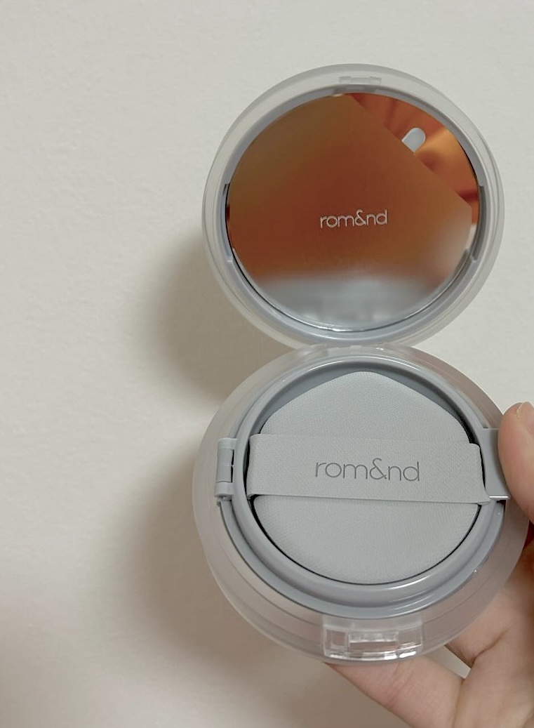 ヌーゼロクッション/rom&nd/クッションファンデーションを使ったクチコミ（2枚目）