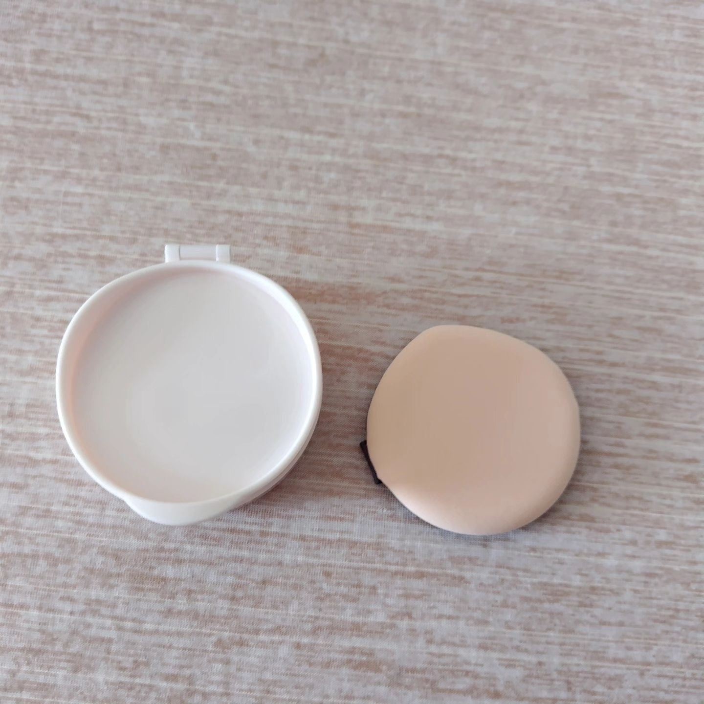 アクアリー スキンウェア カバー 02 ナチュラルベージュ/ESPRIQUE/クッションファンデーションを使ったクチコミ（2枚目）