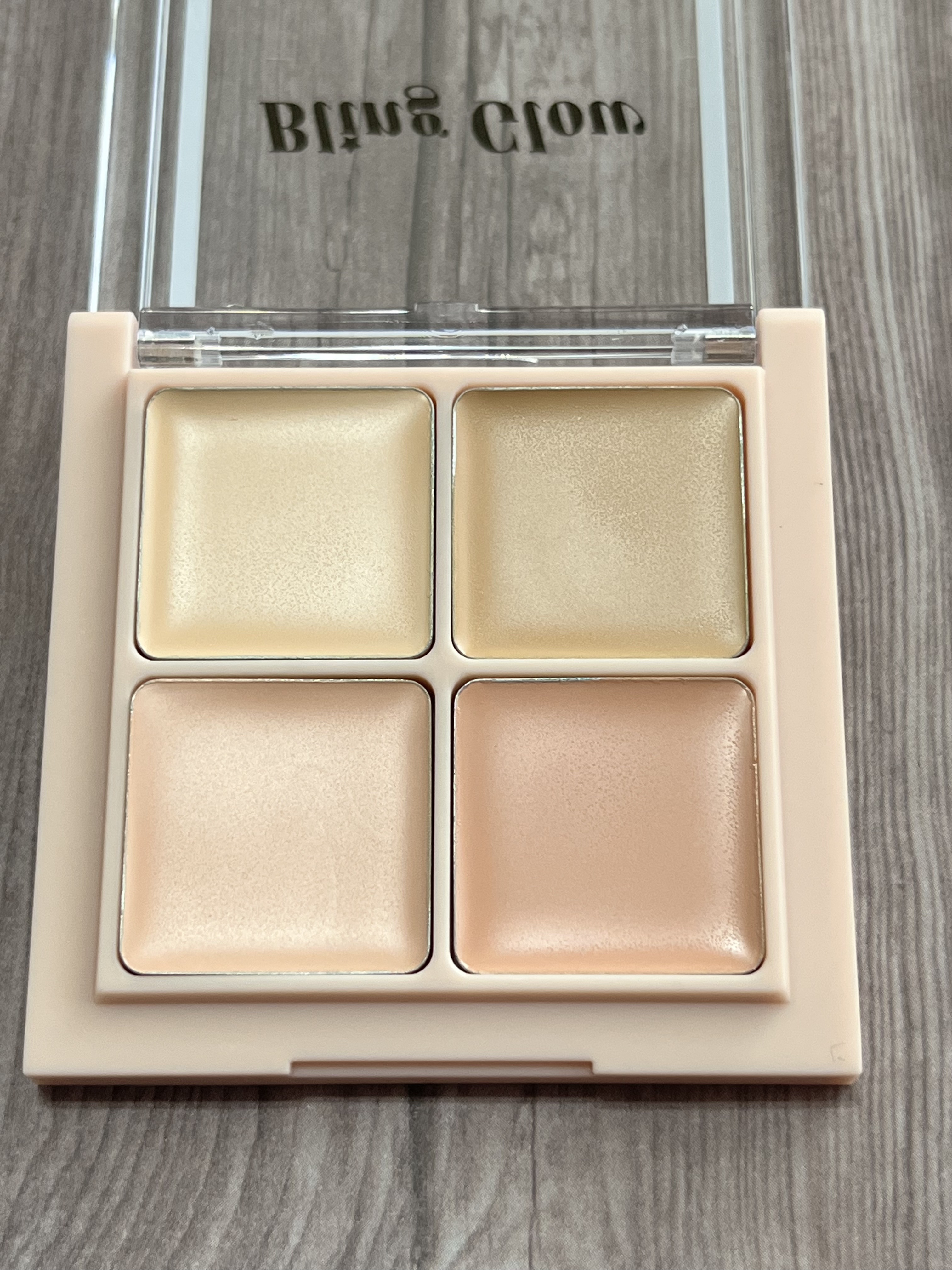 ミックスマッチコンシーラー/BLING GLOW/パレットコンシーラーを使ったクチコミ（2枚目）