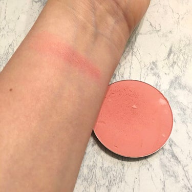 Pressed Powder Blush/ColourPop/パウダーチークを使ったクチコミ（1枚目）