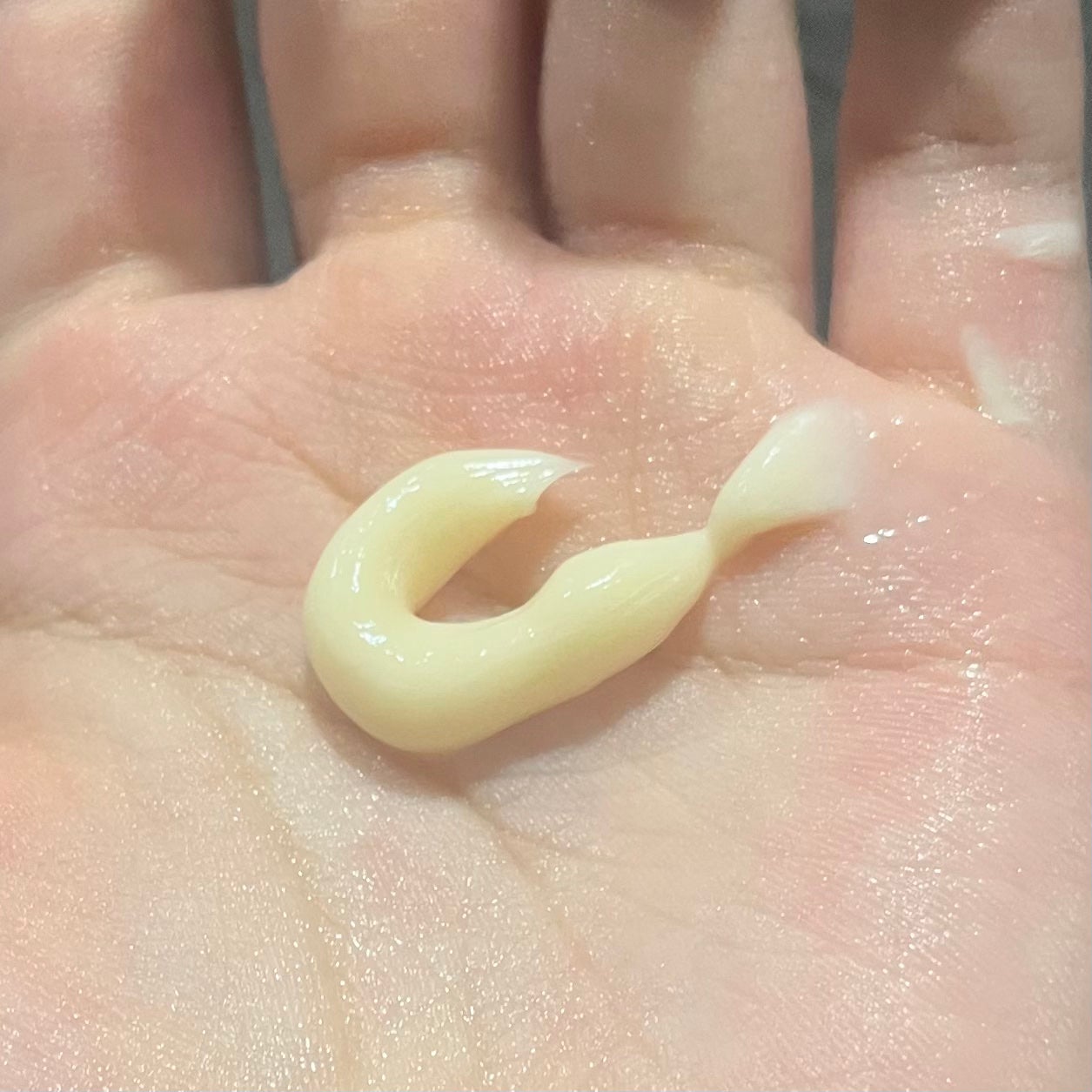 スーパーリッチシャイン ダメージリペア とろとろ補修トリートメント/LUX/洗い流すヘアトリートメントを使ったクチコミ(3枚目)