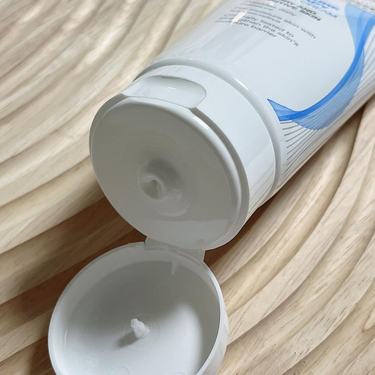 DMT インテンシブフェイシャルクリーム/PHYSIOGEL/フェイスクリームを使ったクチコミ（2枚目）