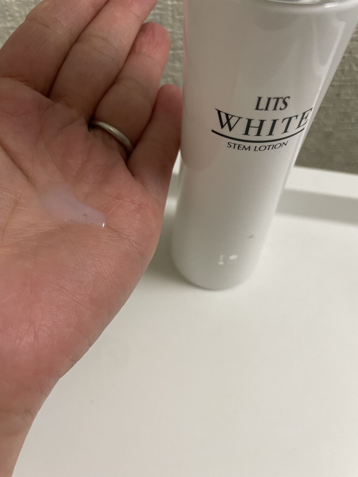 ホワイト ステムローション/リッツ/化粧水を使ったクチコミ（2枚目）
