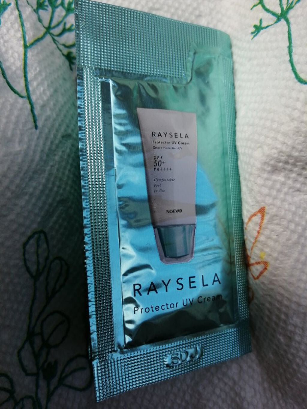 レイセラ 薬用プロテクターUVクリーム/ノエビア/日焼け止めクリームを使ったクチコミ(1枚目)