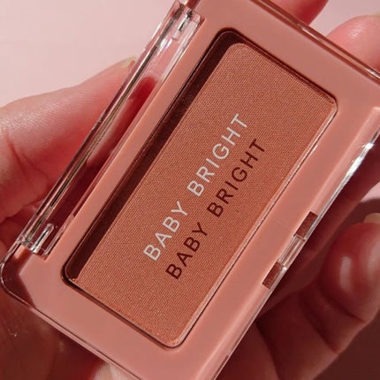 フェイスシャインブラッシャー/BabyBright/パウダーチークを使ったクチコミ(3枚目)