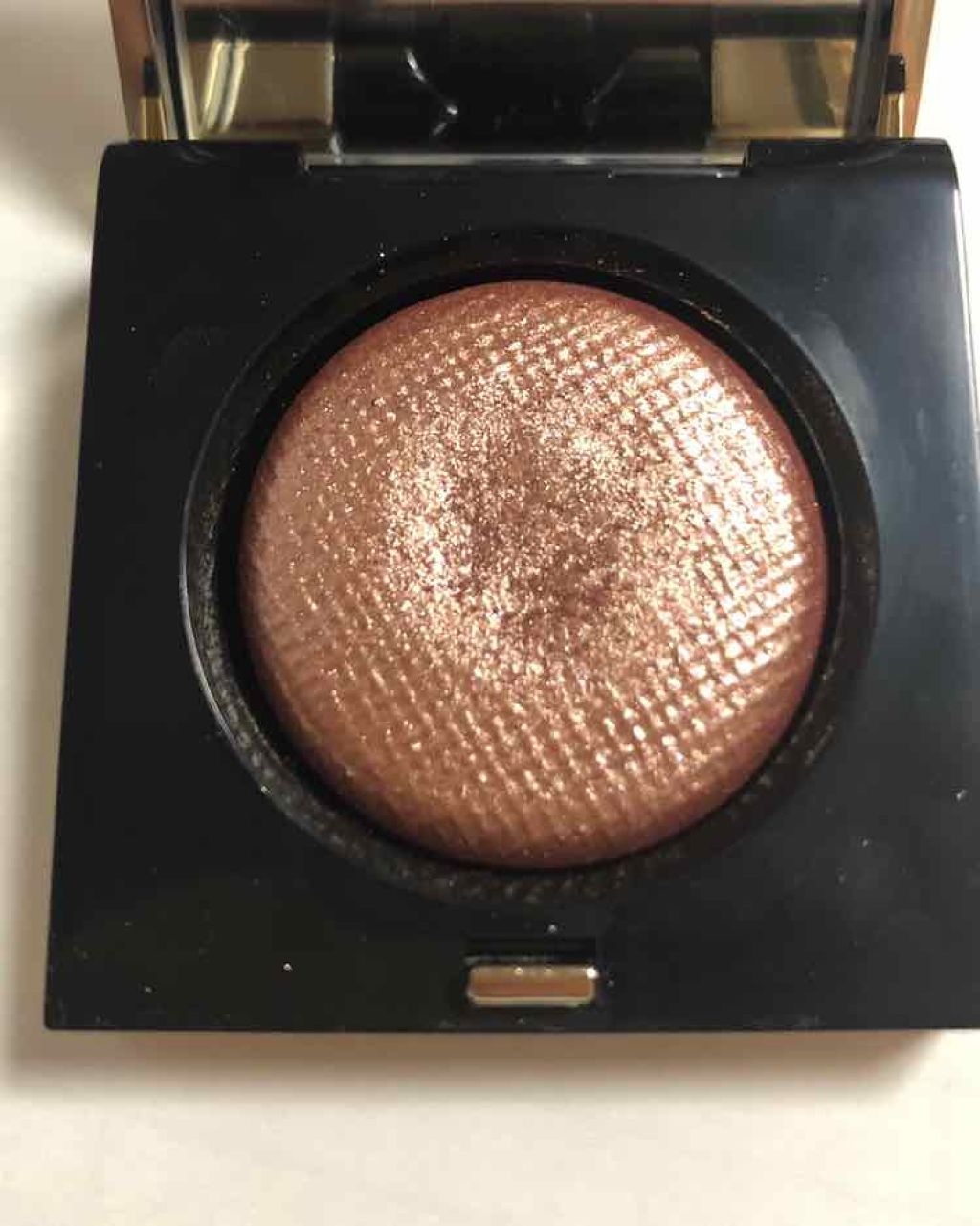 リュクスアイシャドウ/BOBBI BROWN/単色アイシャドウを使ったクチコミ（1枚目）