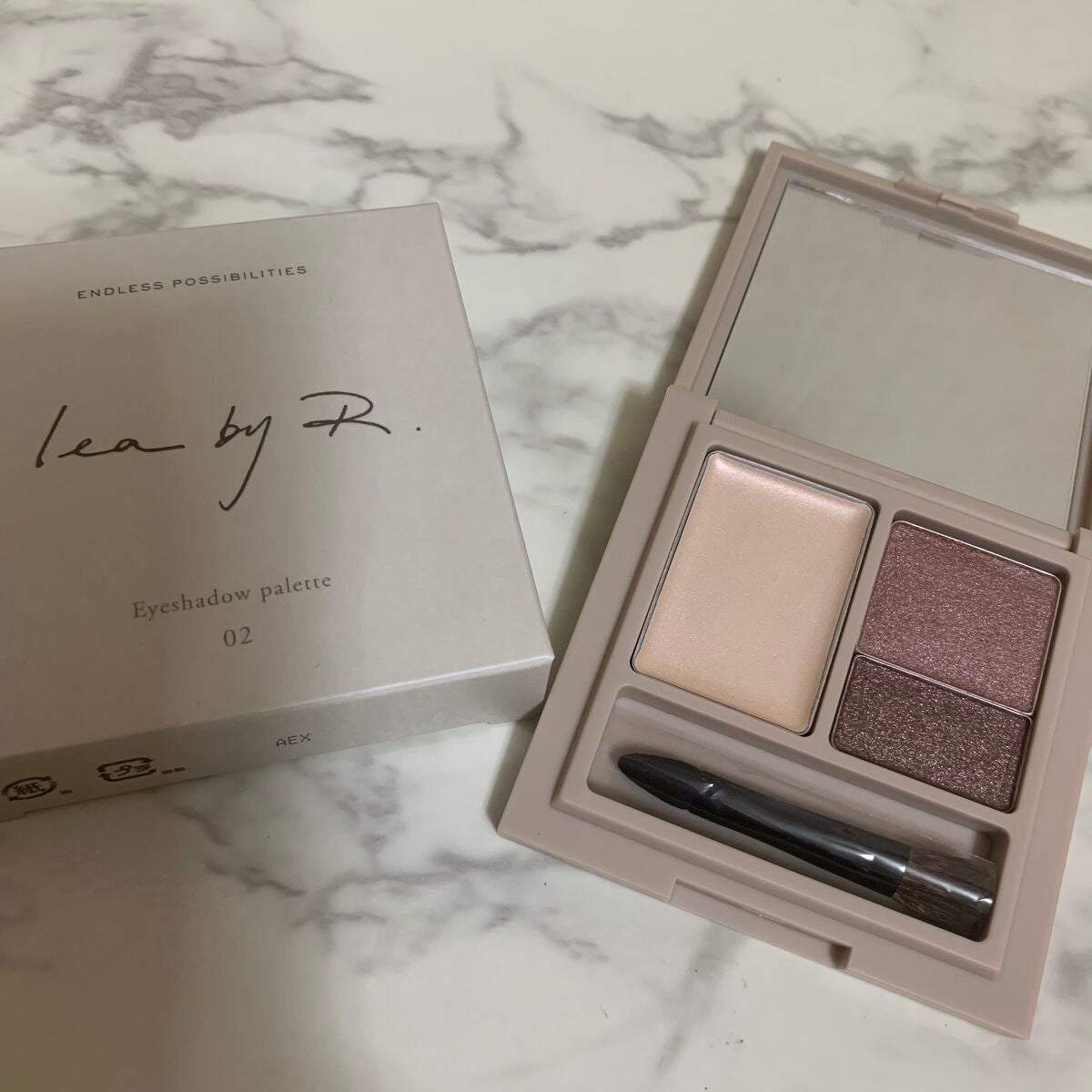 ベアスキンアイズ/lea by R./アイシャドウパレットを使ったクチコミ(1枚目)