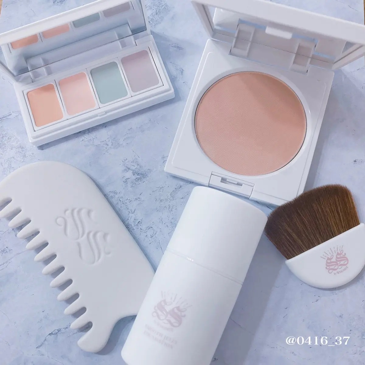 SS by WHOMEE
☑️カラーコンシーラー
☑️パウダリーファンデーション
☑️スージングかっさプレート
☑️スムースジェリーファンデーション
を頂きました🩷ありがとうございます🫶
どれも肌馴染みがよくて
ナチュラルなつけ心地でお