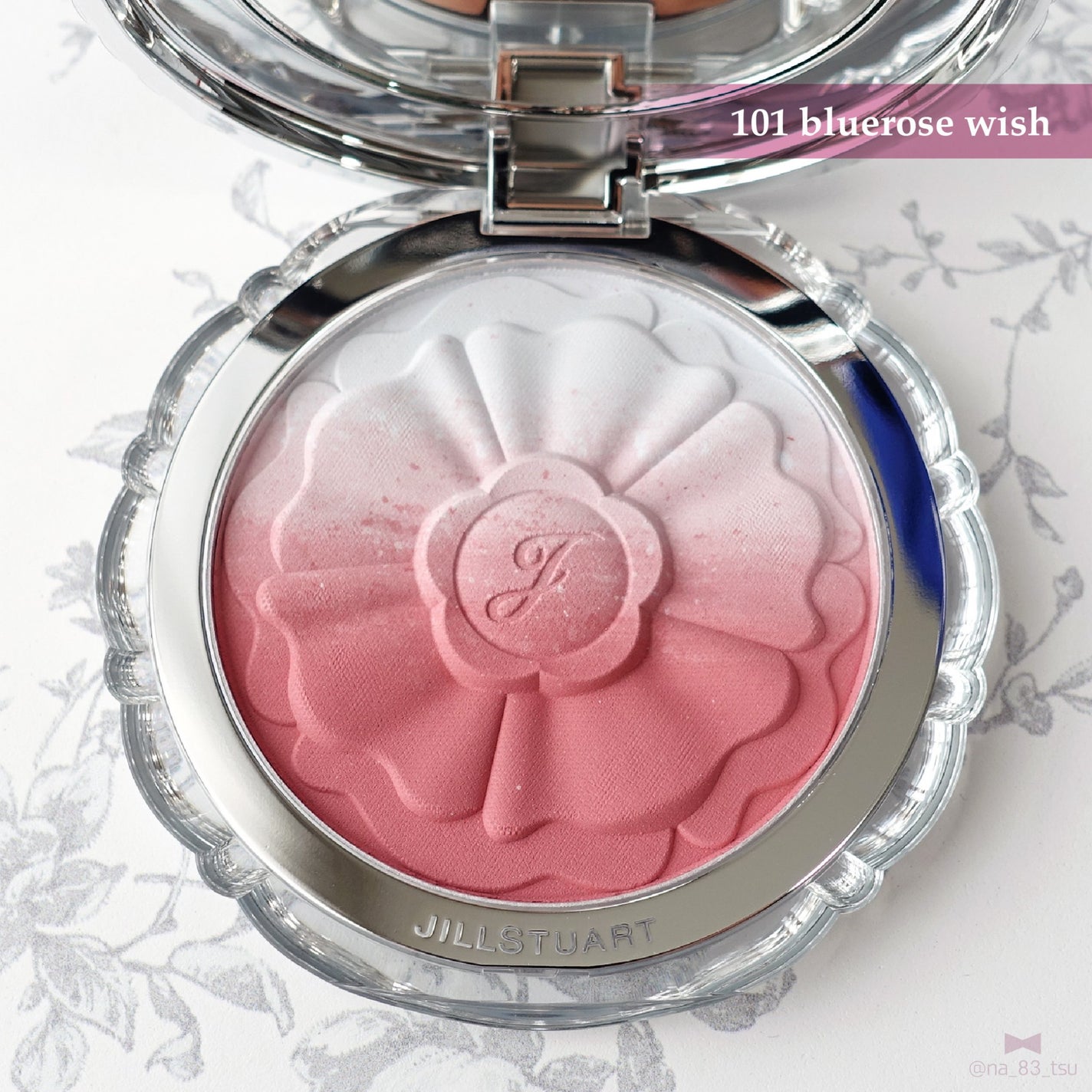 ジルスチュアート パステルペタル ブラッシュ/JILL STUART/パウダーチークを使ったクチコミ(4枚目)