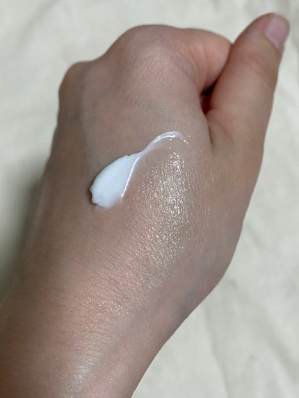 ラ・フランス ローズ ハンドクリーム/L'OCCITANE/ハンドクリームを使ったクチコミ(3枚目)