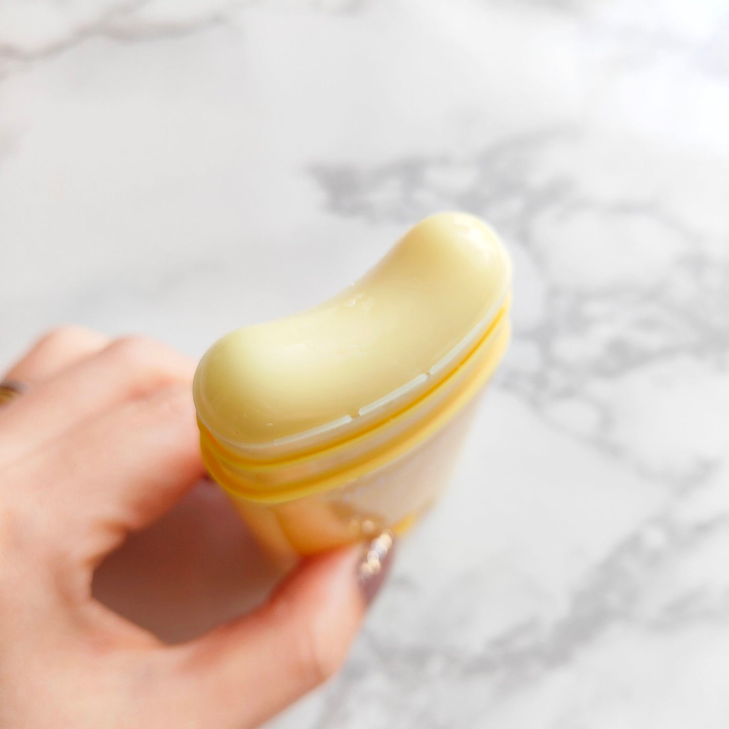 V9ビタミンアンプルUVスティック CLEAR/JMsolution/日焼け止めスティックを使ったクチコミ(4枚目)