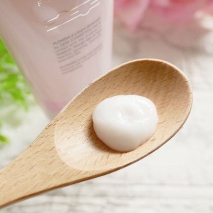 フローディア シャンプー グランストレッチ/FLOWDIA/サロンシャンプーを使ったクチコミ(9枚目)