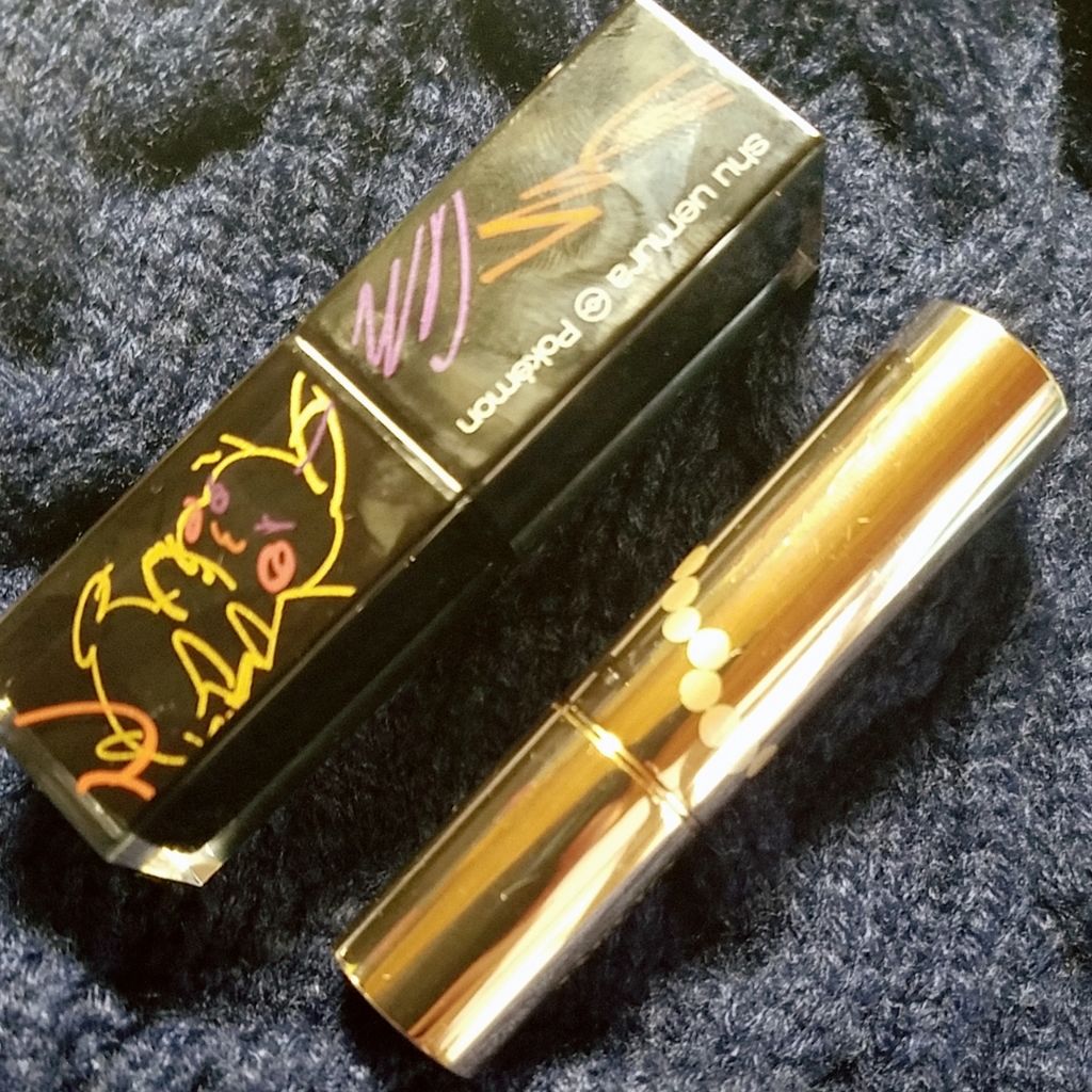 ルージュ アンリミテッド アンプリファイド マット＜2019年クリスマスコフレ限定＞ クリムゾン スピン/shu uemura/口紅を使ったクチコミ（2枚目）