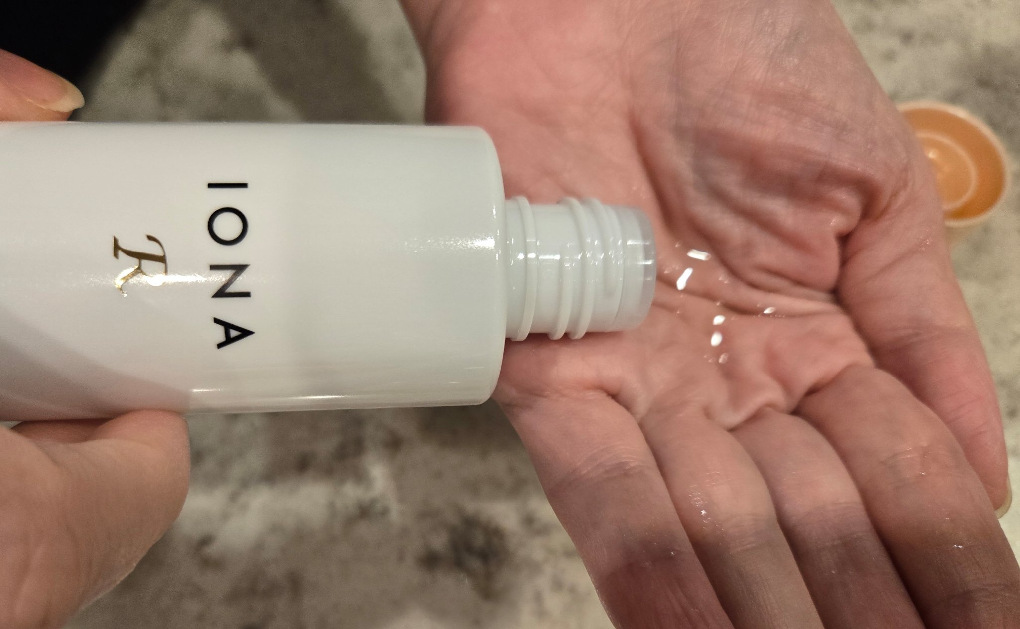 ソフニングローション/イオナR (イオナアール)/化粧水を使ったクチコミ（2枚目）